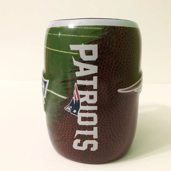 2013 Boelter Brands Patriots NFL Football CoffeeTea Cup Mug - Picture 12 of 15